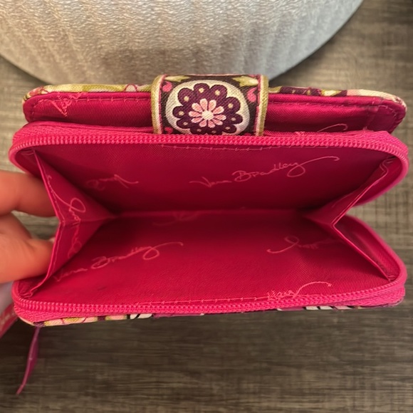 Vera Bradley Wallet - Picture 3 of 4